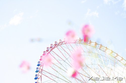 �ú������һ���ӽ��Ҹ����� (8)