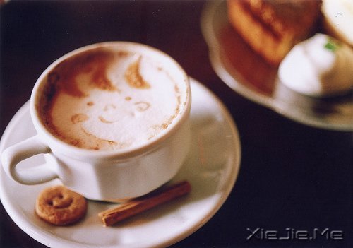 晚安心语:生命必须有裂缝,阳光才能照进来 (7)